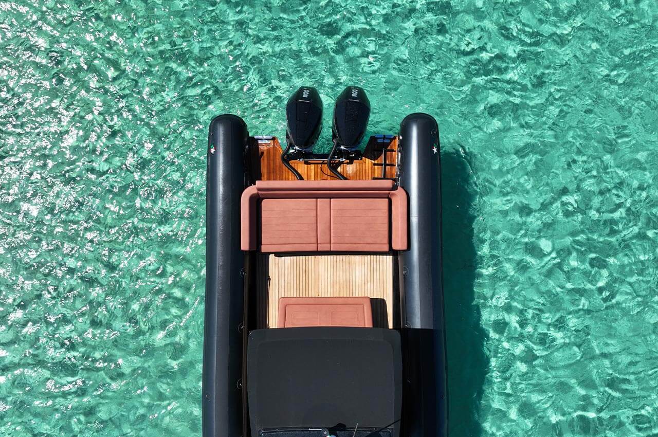 raluxury-rent-novamarine-engine